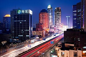 bayer_cross_in_shanghai_1.jpg